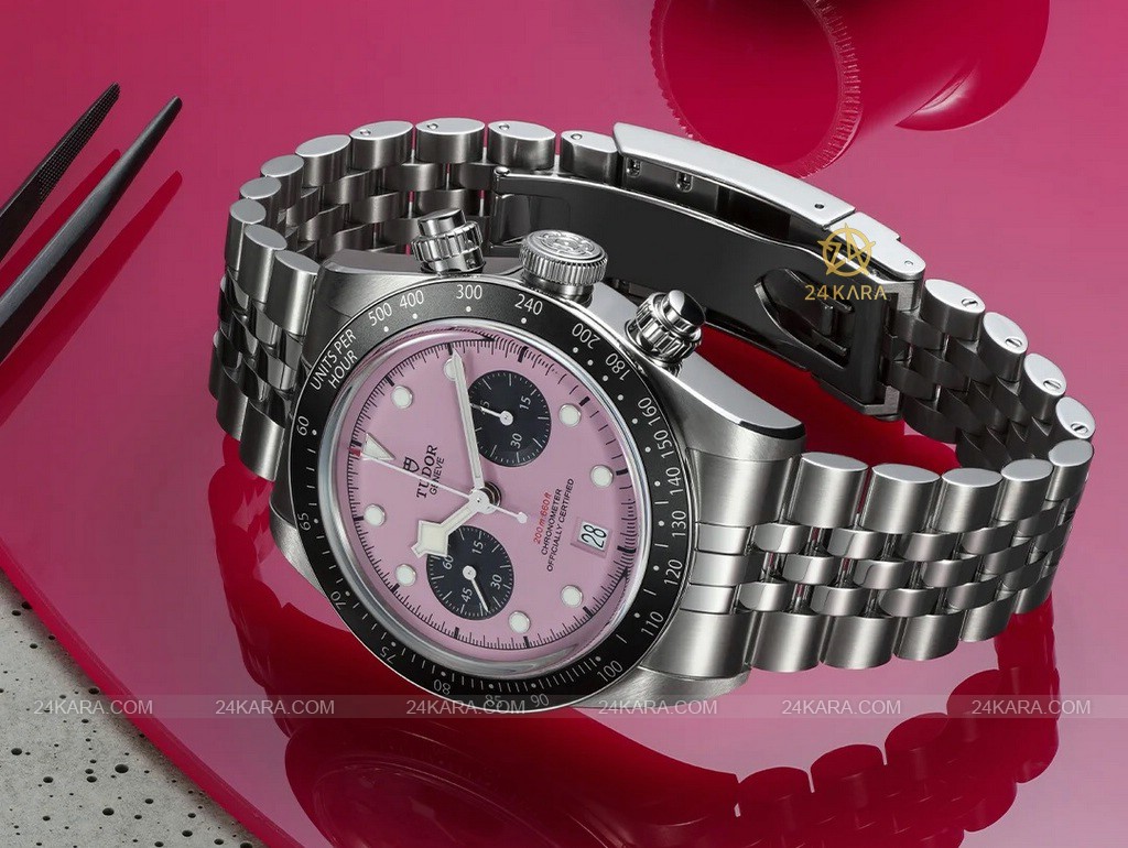 tudor-black-bay-chrono-pink-dial-jubilee-bracelet-6
