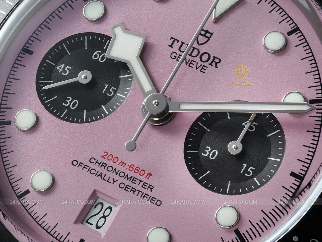 tudor-black-bay-chrono-pink-dial-jubilee-bracelet-7