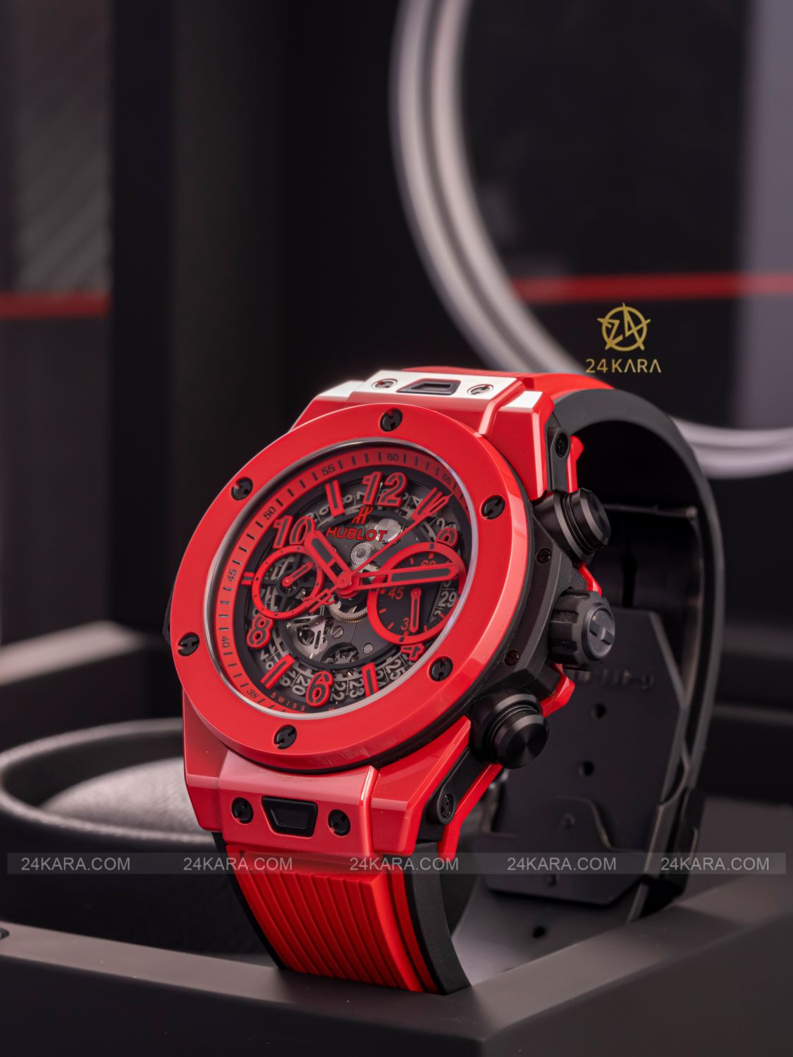 Đồng hồ Hublot Big Bang Unico Red Magic 411.CF.8513.RX Gốm Đỏ Chronograph Flyback bản giới hạn 500pc - lướt