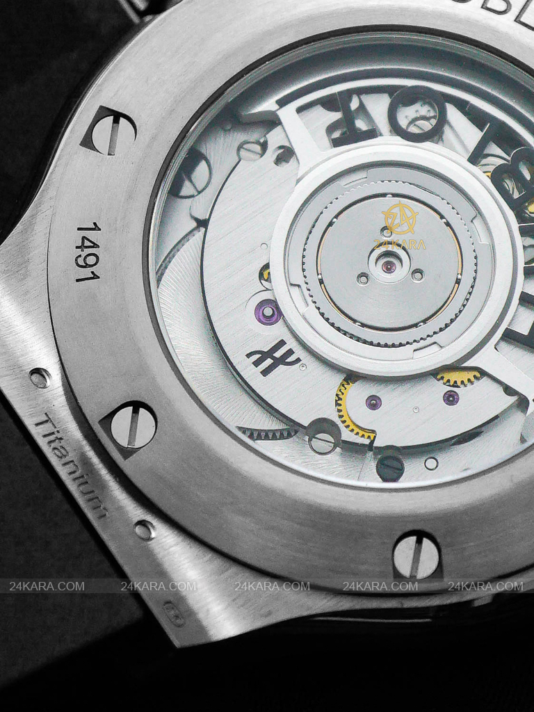 Đồng hồ Hublot Classic Fusion Titanium Opalin 542.NX.2611.LR