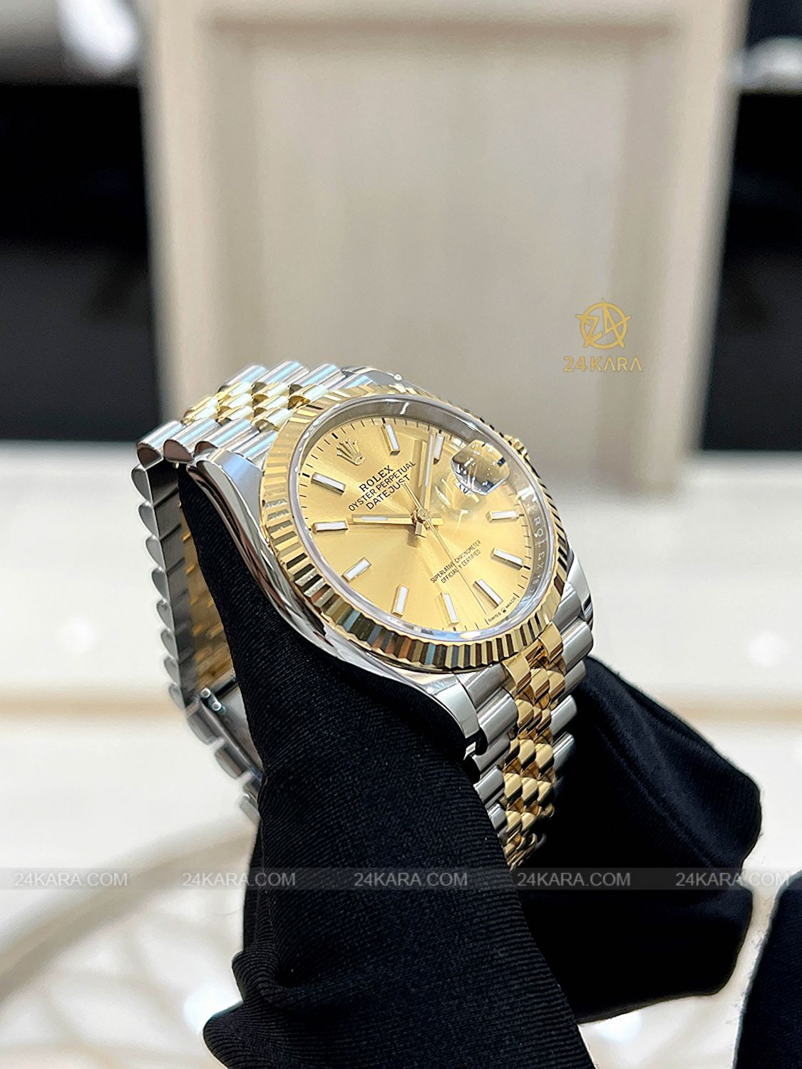 Đồng hồ Rolex Datejust 36 M126233-0015 126233-0015 Demi Vàng Kim Mặt Champagne Cọc Dạ Quang - Unworn