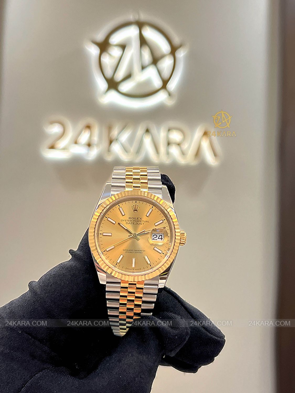 Đồng hồ Rolex Datejust 36 M126233-0015 126233-0015 Demi Vàng Kim Mặt Champagne Cọc Dạ Quang - Unworn
