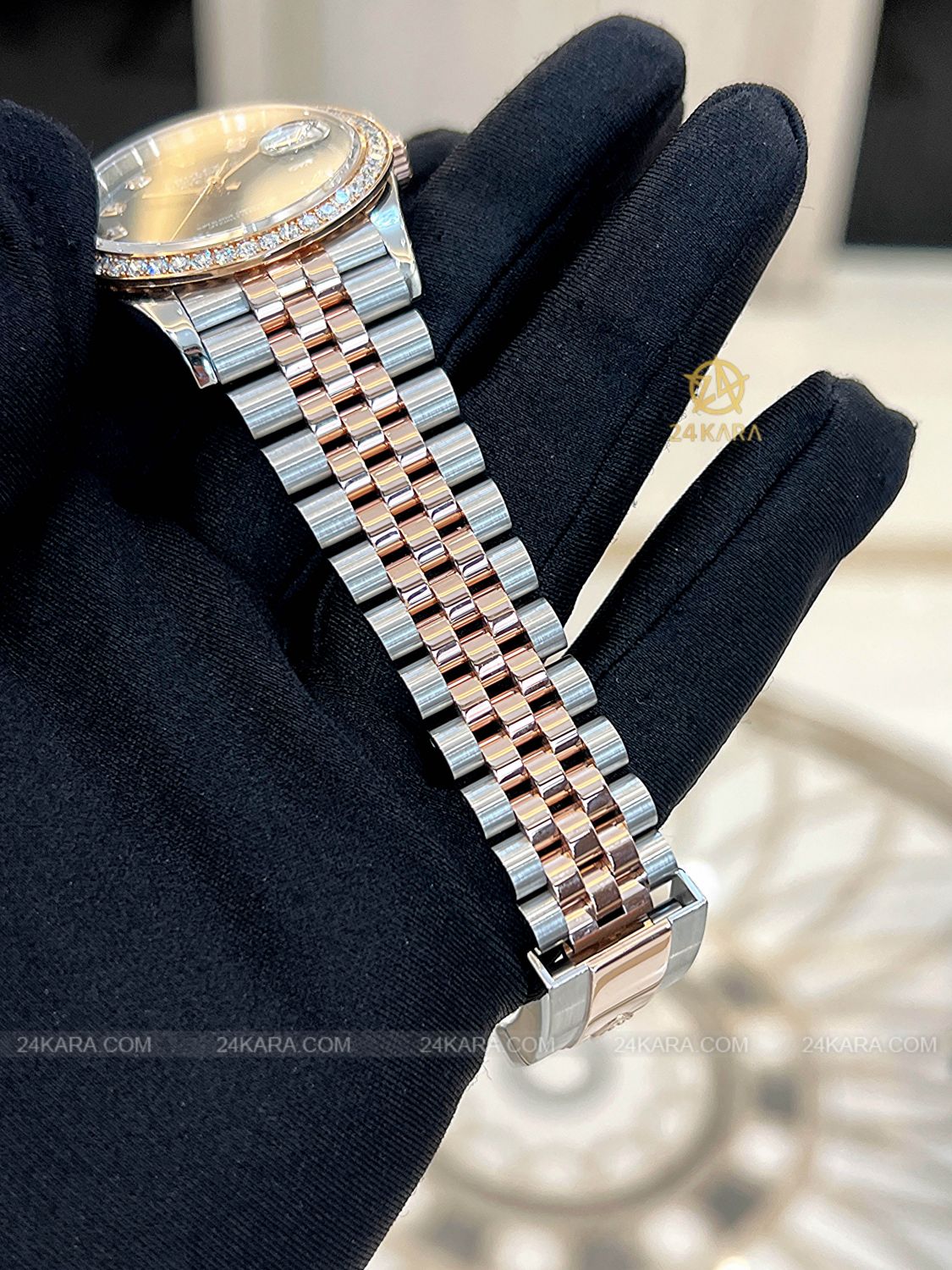 Đồng hồ Rolex Datejust 36 M126231-0019 126231-0019 Vàng Hồng Everose 18ct Mặt đen sáng Nạm kim cương - Lướt