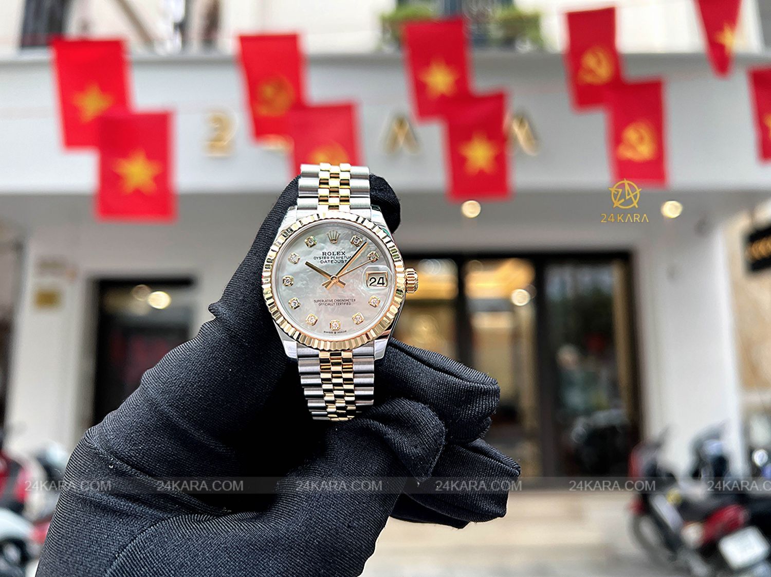 Đồng hồ Rolex Datejust 31 M278273-0028 278273-0028 Vàng kim 18ct Mặt khảm trai MOP nạm Kim cương - Lướt