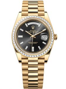 Đồng hồ Rolex Day-Date M228398TBR-0001 228398TBR-0001 vàng vàng và kim cương mặt số đen sáng kim cương