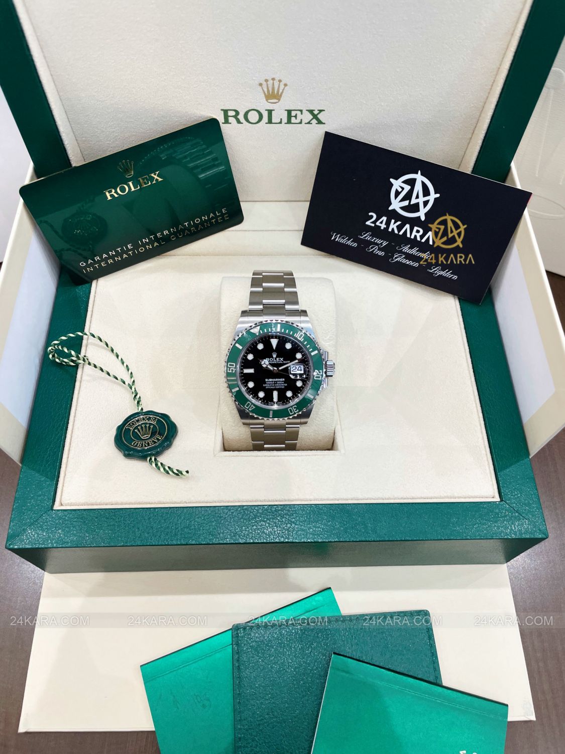 Đồng hồ Rolex Submariner M126610LV-0002 126610LV-0002, mặt số đen cọc số phát quang