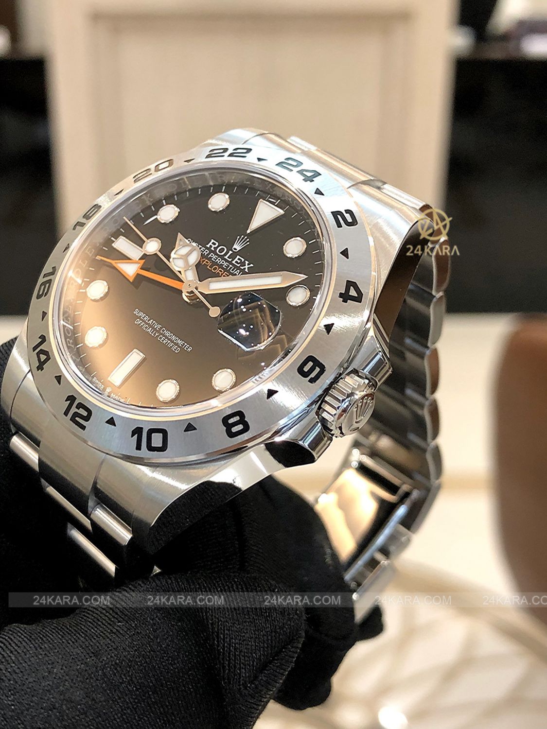 Đồng hồ Rolex Explorer II M226570-0002