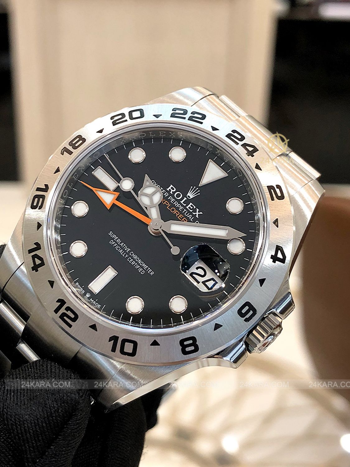 Đồng hồ Rolex Explorer II M226570-0002