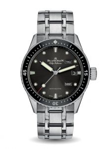 Đồng hồ Blancpain Bathyscaphe Quantième Annuel 5071 1110 70B