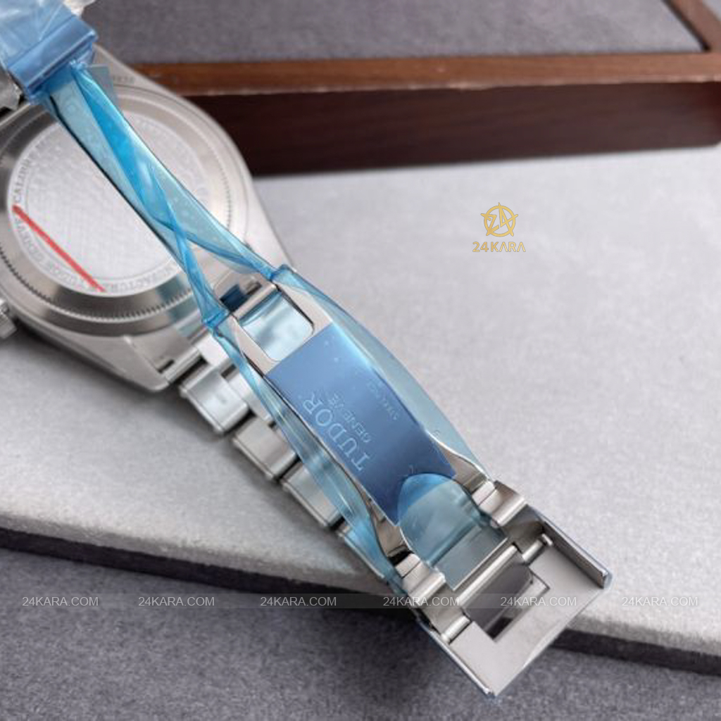 Đồng hồ Tudor Black Bay GMT Pepsi 41 79830RB-0001 M79830RB-0001 - Lướt