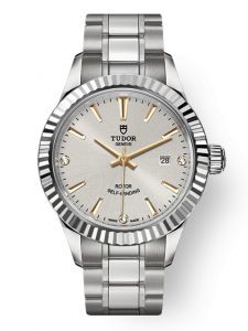 Đồng hồ Tudor Style M12110-0011