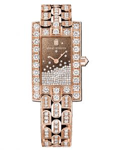 Đồng hồ Harry Winston Avenue Classic Diamond Drops AVEQHM21RR121