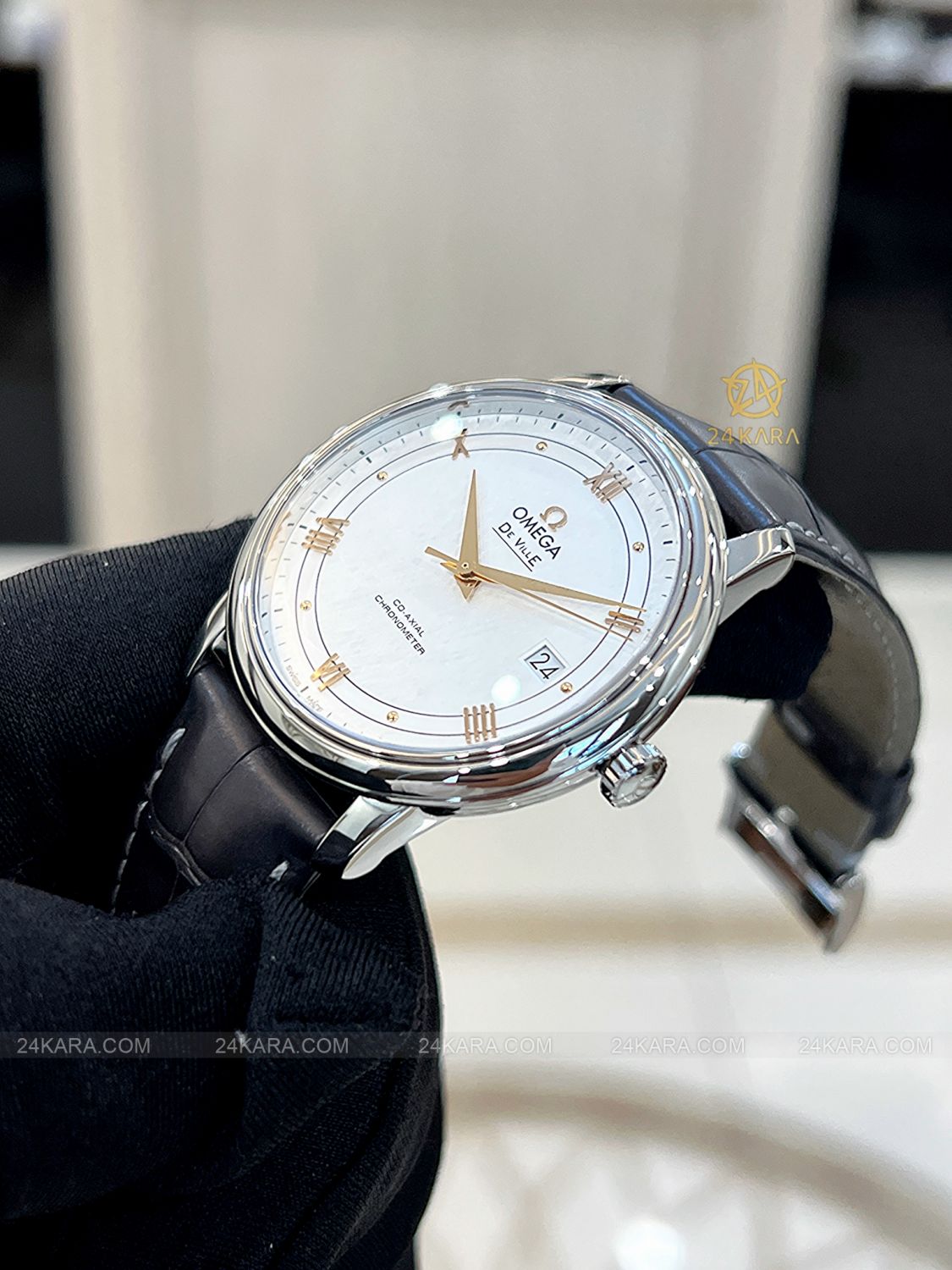 Đồng hồ Omega De Ville Prestige 424.13.40.20.02.005 39.5 Steel Mặt Lụa Chronometer - Lướt