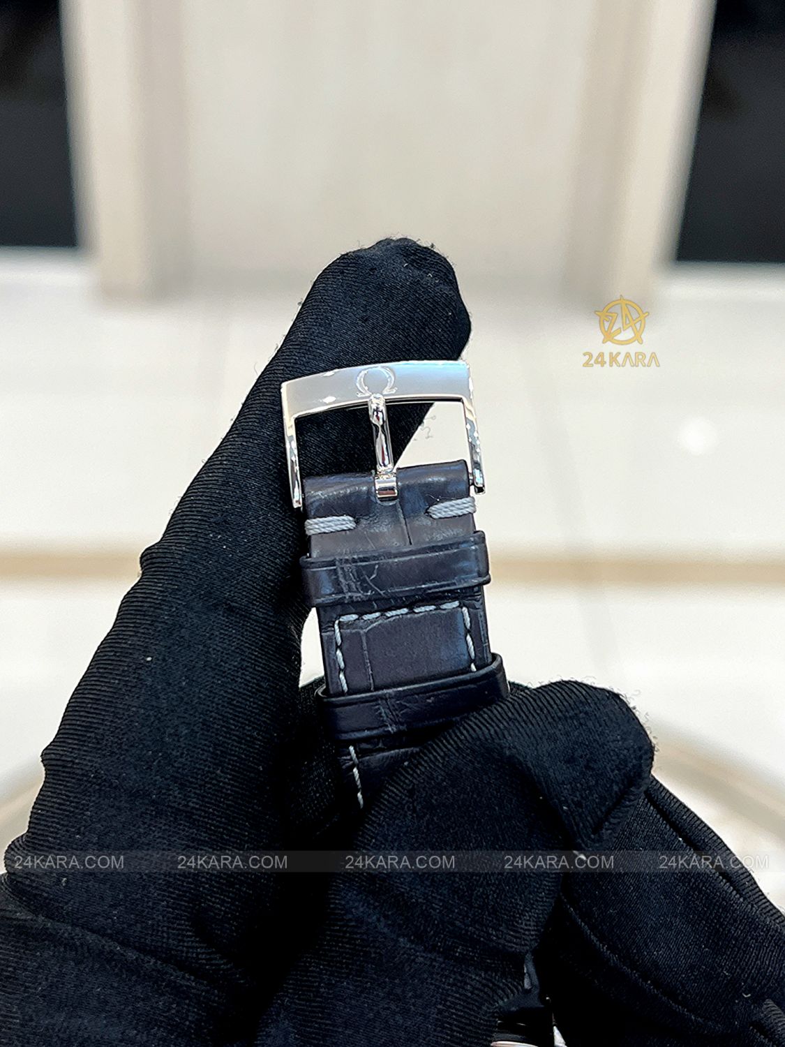 Đồng hồ Omega De Ville Prestige 424.13.40.20.02.005 39.5 Steel Mặt Lụa Chronometer - Lướt