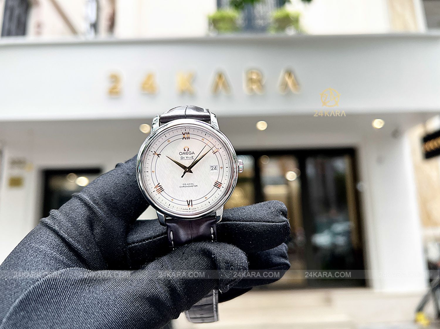 Đồng hồ Omega De Ville Prestige 424.13.40.20.02.005 39.5 Steel Mặt Lụa Chronometer - Lướt