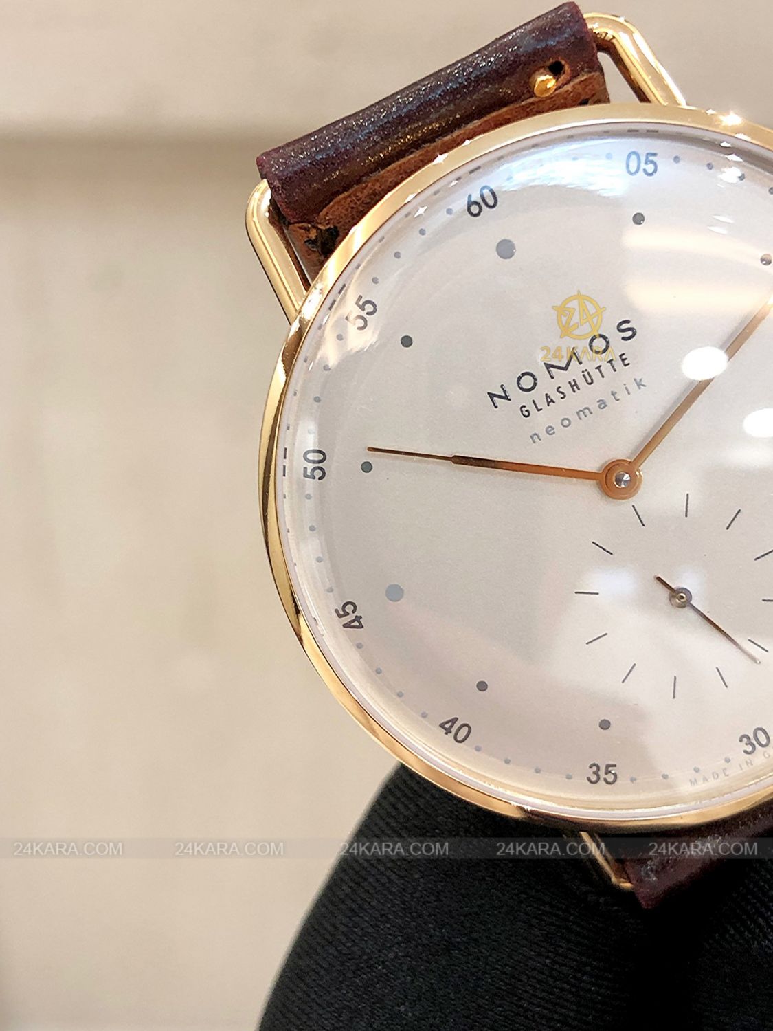 Nomos 1180 cheap