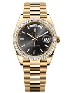 Đồng hồ Rolex Day-Date M228398TBR-0041 228398TBR-0041 yellow gold, mặt số đen sáng - Mẫu mới 2023