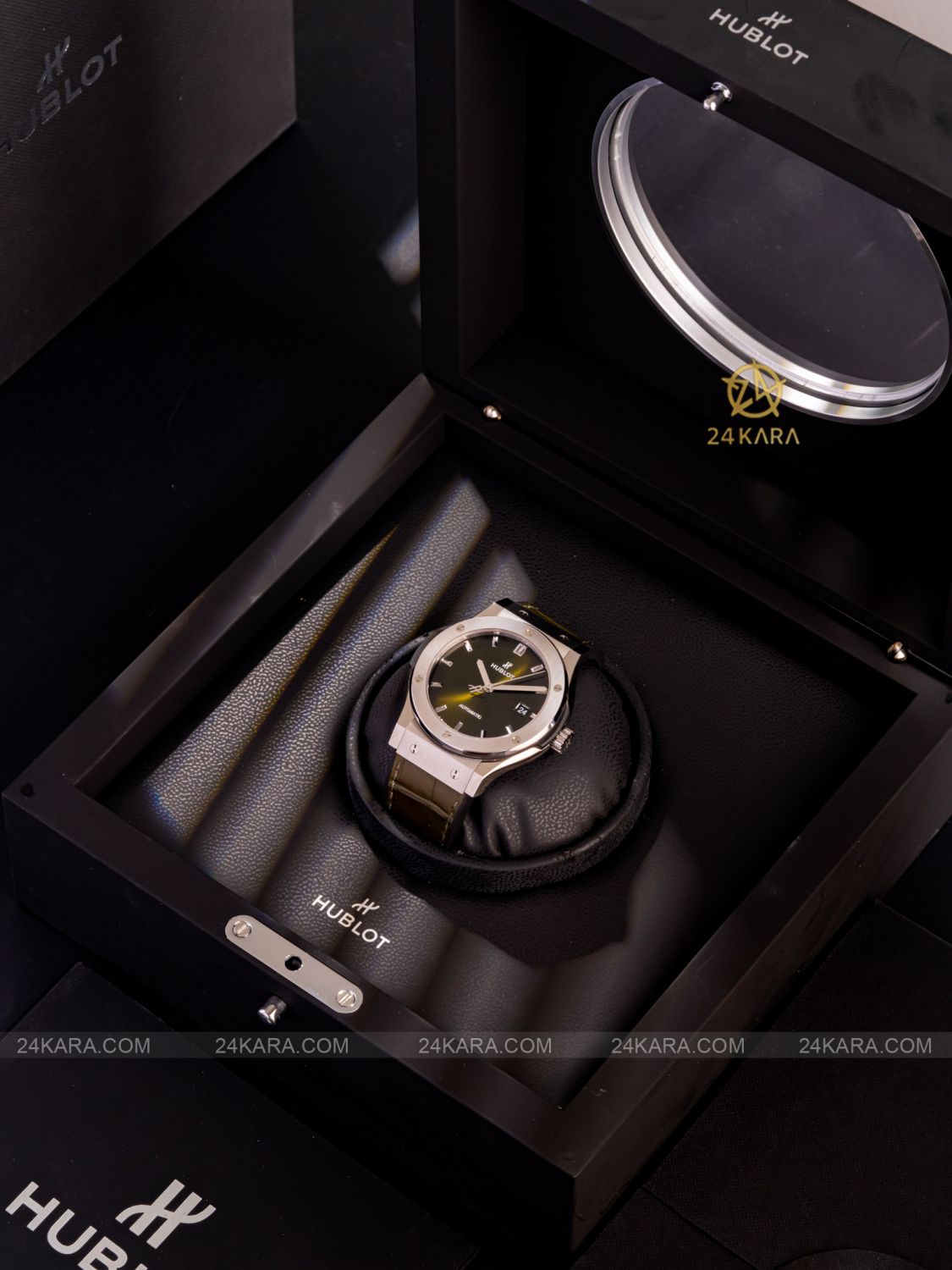 Đồng Hồ Hublot 542.NX.8970.LR 542NX8970LR Classic Fusion Titanium Green - lướt