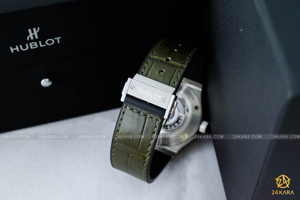 Đồng Hồ Hublot 542.NX.8970.LR 542NX8970LR Classic Fusion Titanium Green - lướt