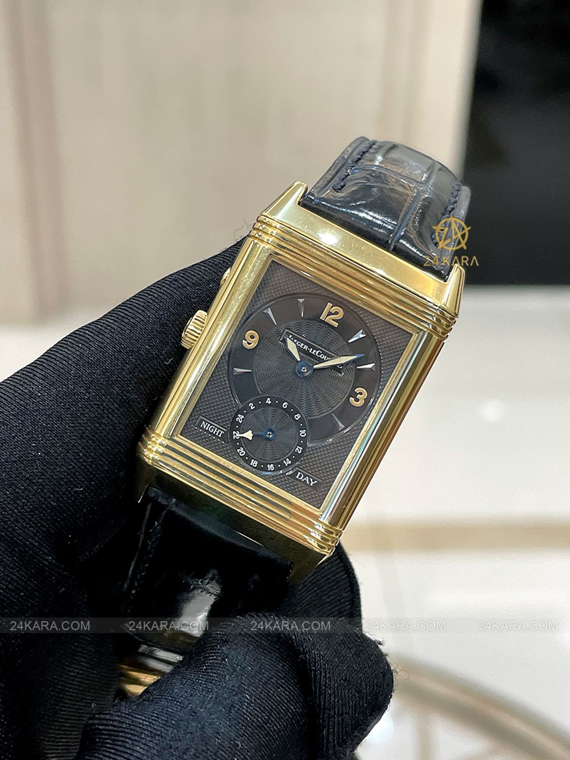 ng h Jaeger LeCoultre Reverso Duo Day Night 270.2.54 Q270254