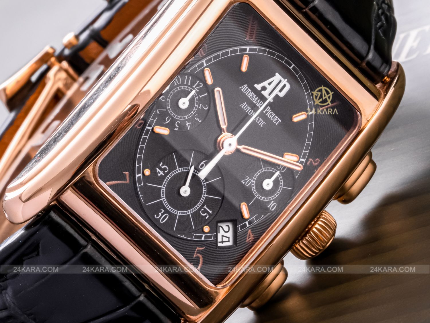 Đồng hồ Audemars Piguet Edward Piguet Chronograph 25925OR.OO.D001CR.01 Black Rose Gold 18K - Lướt