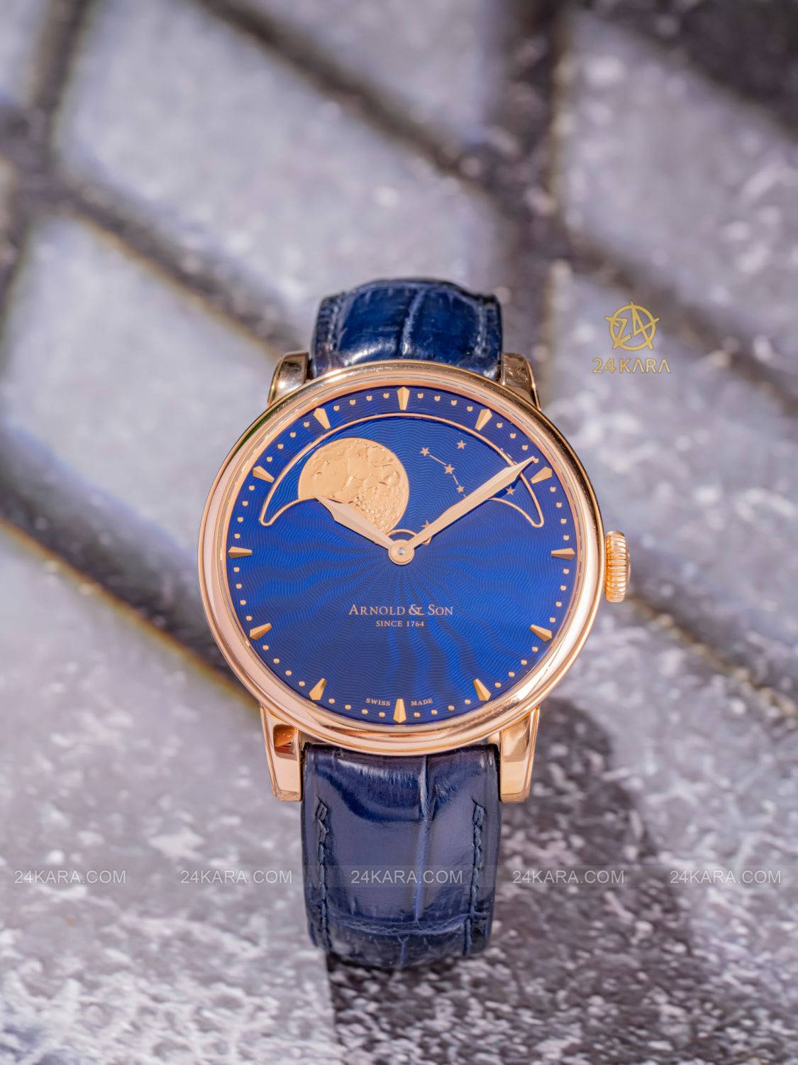 Đồng hồ Arnold & Son HM Perpetual Moon 1GLAR.U01A.C123A 1GLARU01AC123A - Lướt