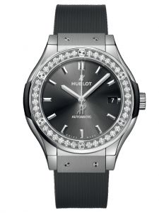 Đồng hồ Hublot Classic Fusion Racing Grey Titanium Diamonds 565.NX.7071.RX.1204 565NX7071RX1204