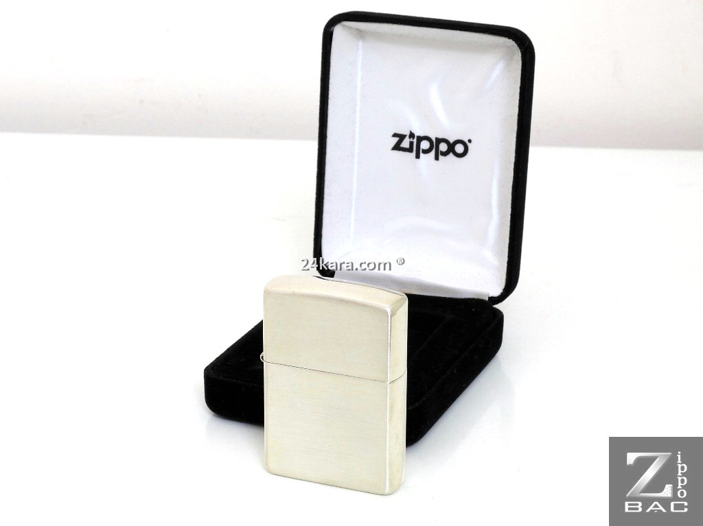 MS 204. Zippo bạc khối chính hãng - New in box(có hộp nhung trưng bày)