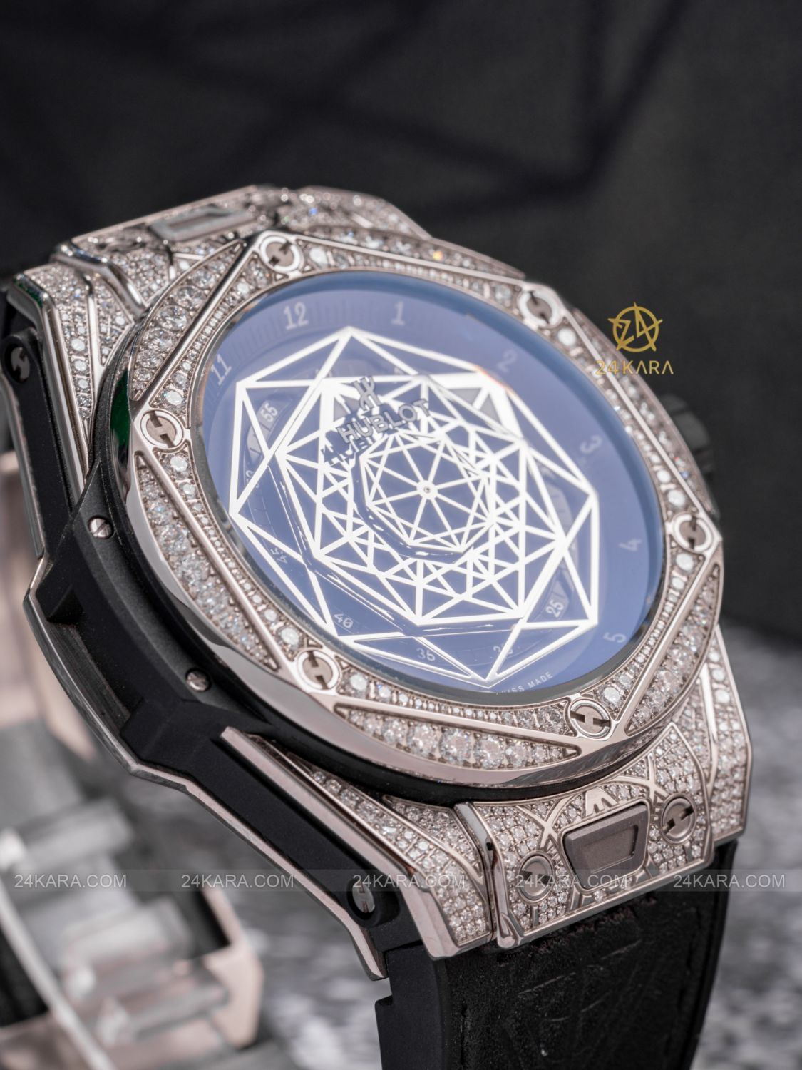 Đồng hồ Hublot Big Bang Sang Bleu Titanium Diamond Pave 45mm 415.NX.1112.VR.1704.MXM17 Limited 200pc - Unworn