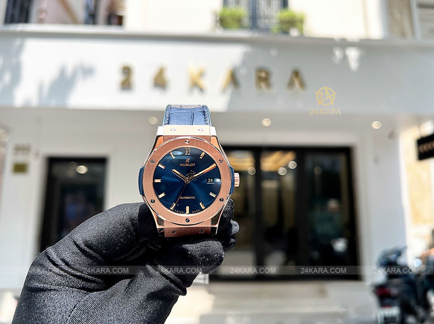 Đồng Hồ Hublot Classic Fusion Blue King Gold 42mm 542.OX.7180.LR - Lướt