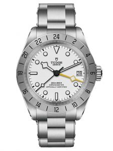 Đồng hồ Tudor Black Bay Pro 79470-0004