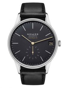 Đồng hồ Nomos Orion Neomatik 41 Date New Black Ref.366 Thép Không Gỉ