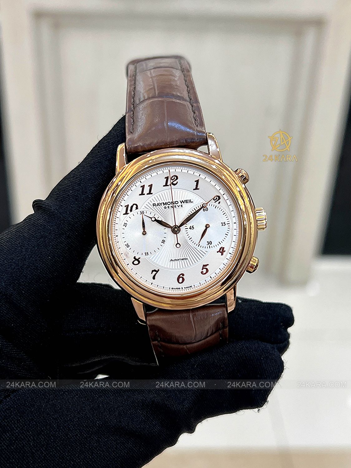 Đồng hồ Raymond Weil Maestro Chronograph 4830-PC5-05658 Vàng Hồng Kim Mắt Ngỗng - Lướt