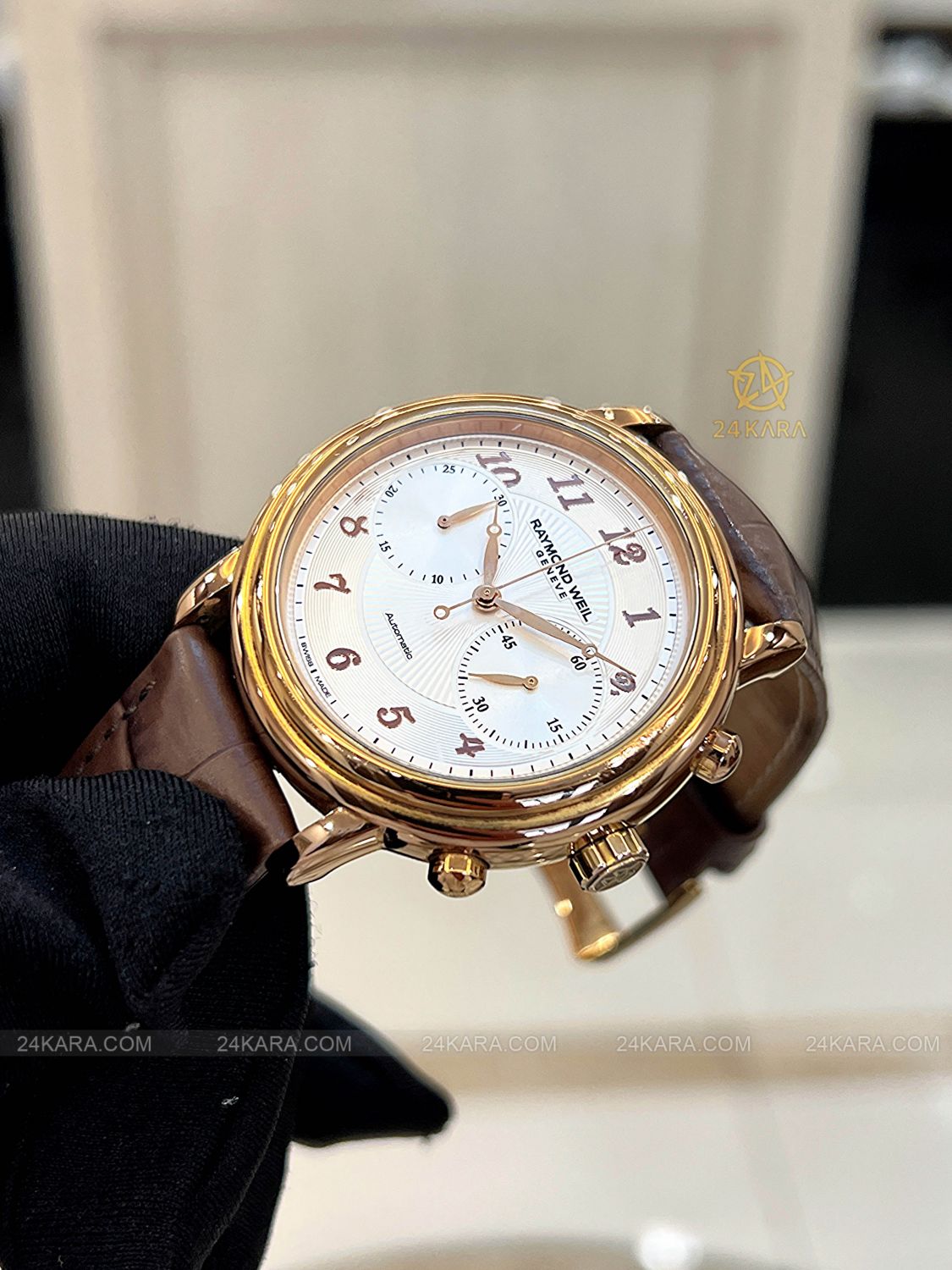 Đồng hồ Raymond Weil Maestro Chronograph 4830-PC5-05658 Vàng Hồng Kim Mắt Ngỗng - Lướt