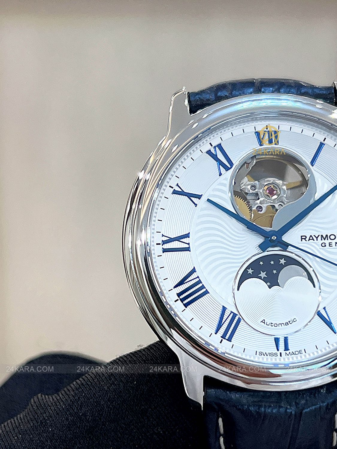Đồng hồ Raymond Weil Maestro Moonphase 2240-STC-00655 - Lướt