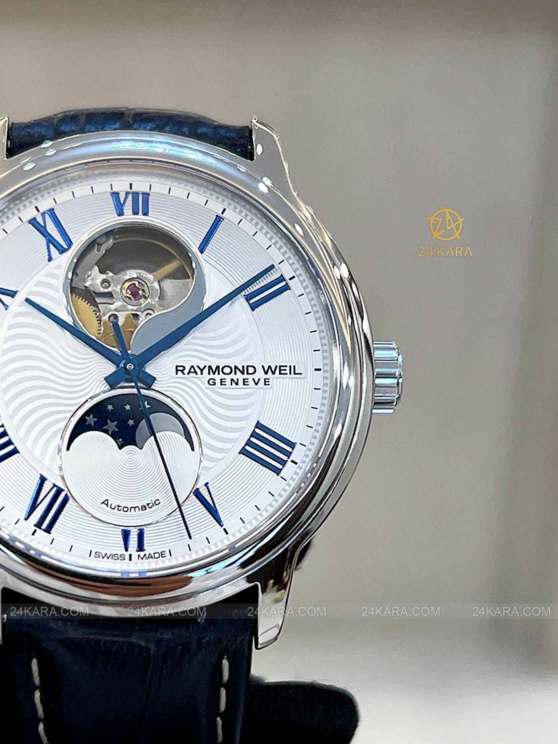 Đồng hồ Raymond Weil Maestro Moonphase 2240-STC-00655 - Lướt