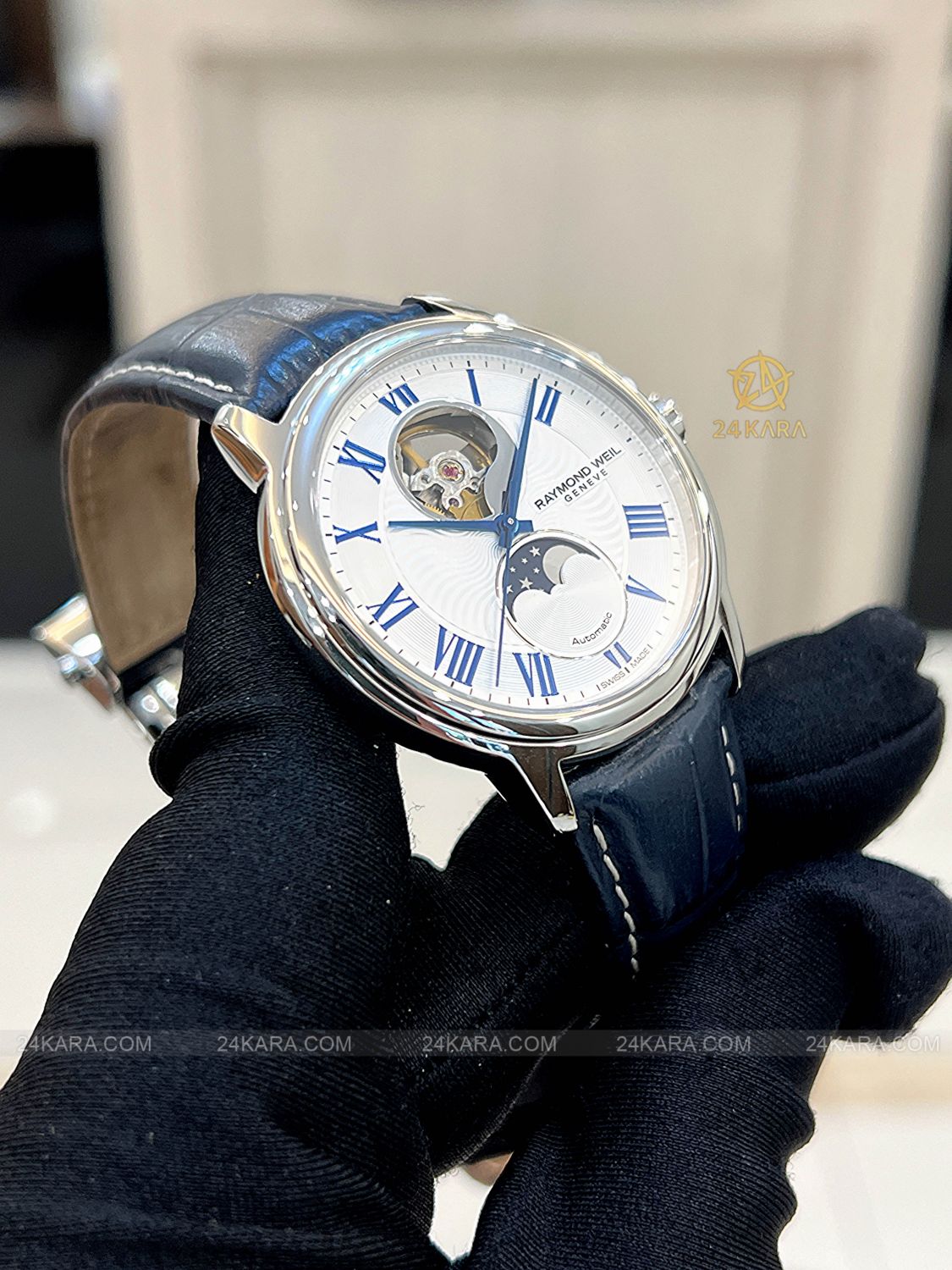 Đồng hồ Raymond Weil Maestro Moonphase 2240-STC-00655 - Lướt