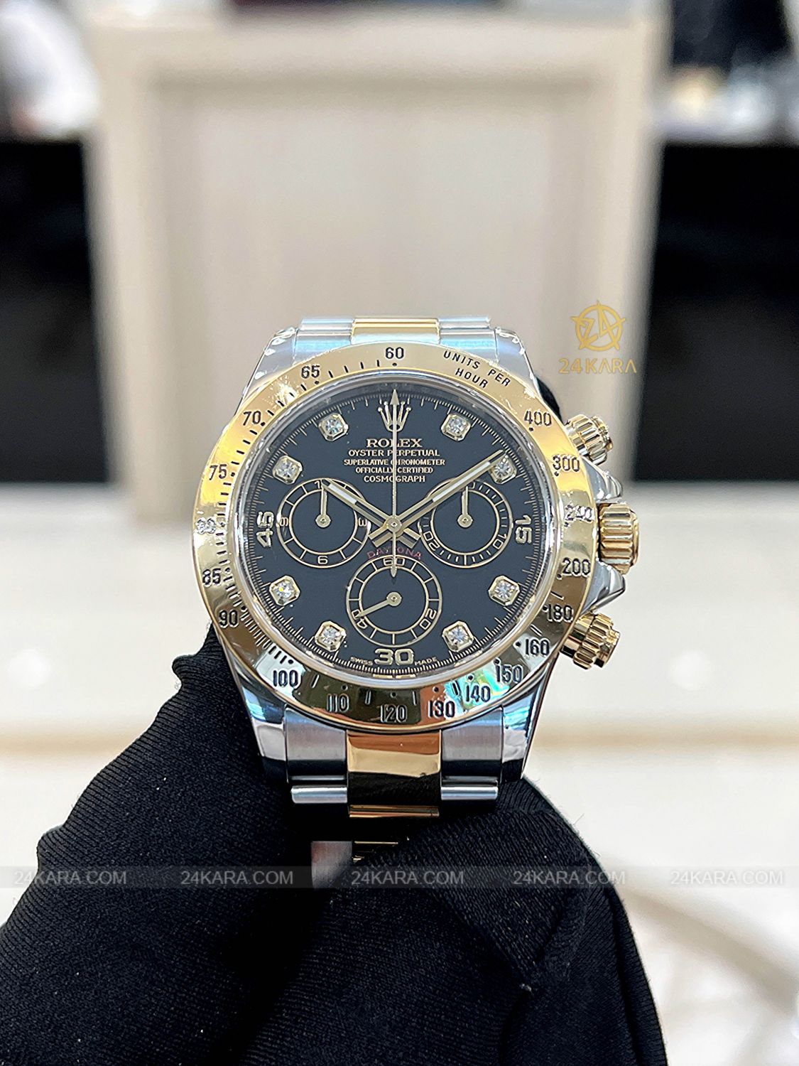Đồng hồ Rolex Cosmograph Daytona 40 M116523-0043 116523-0043 Vàng Kim 18ct Mặt đen Cọc số Kim cương - Lướt