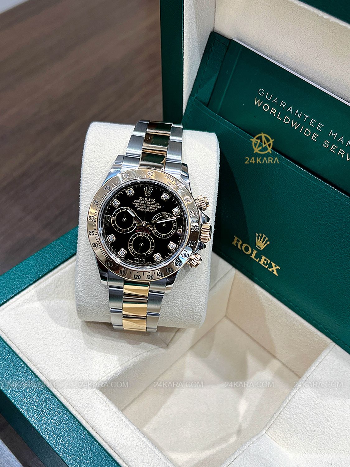 Đồng hồ Rolex Cosmograph Daytona 40 M116523-0043 116523-0043 Vàng Kim 18ct Mặt đen Cọc số Kim cương - Lướt