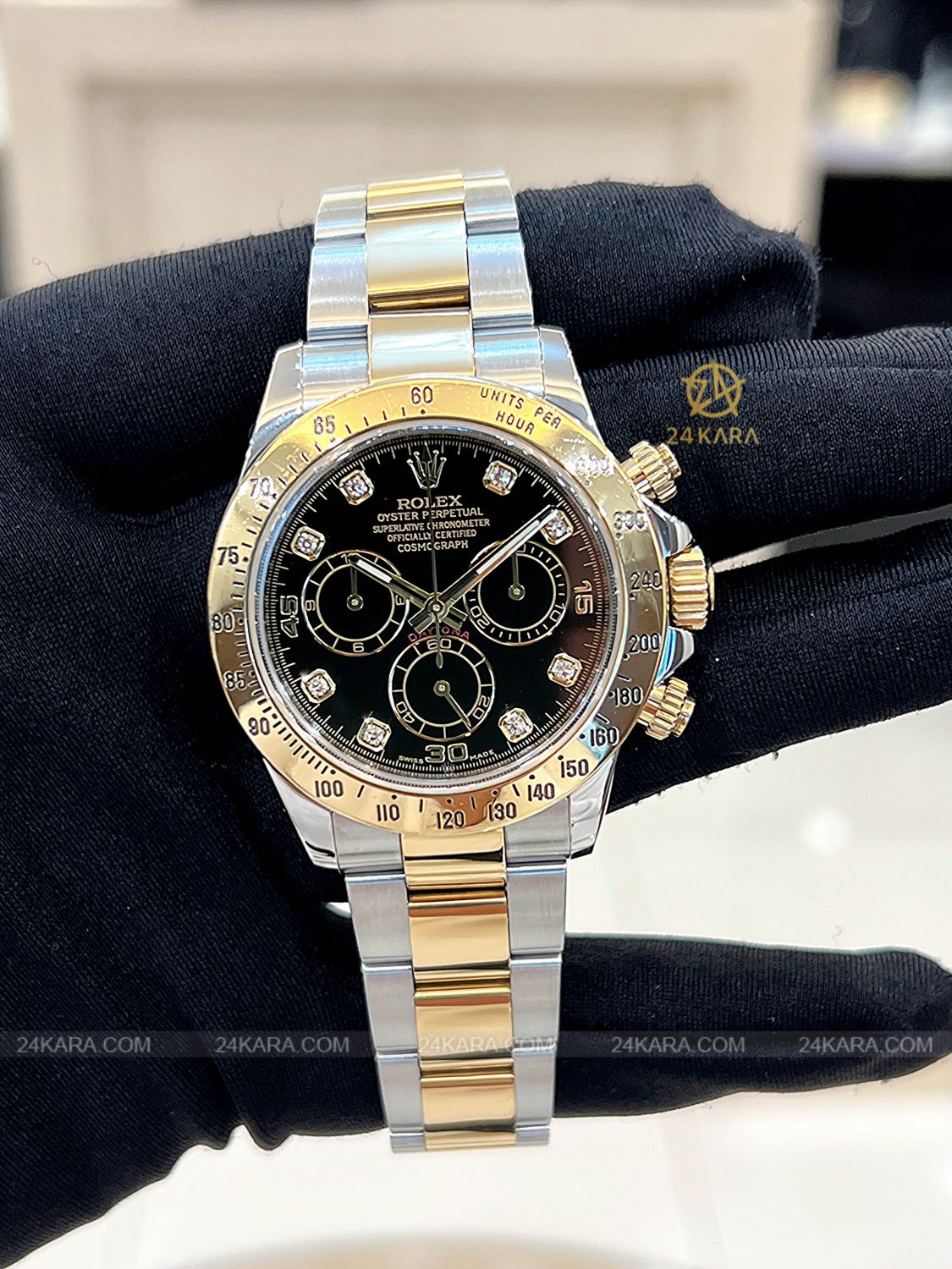 Đồng hồ Rolex Cosmograph Daytona 40 M116523-0043 116523-0043 Vàng Kim 18ct Mặt đen Cọc số Kim cương - Lướt