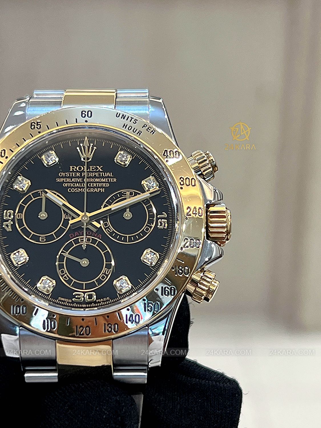 Đồng hồ Rolex Cosmograph Daytona 40 M116523-0043 116523-0043 Vàng Kim 18ct Mặt đen Cọc số Kim cương - Lướt