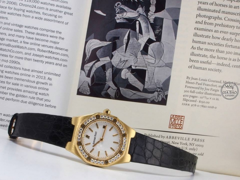 Đồng hồ Audermars Piguet Royal Oak For Ladies D50150 gold 18k lên kim (lướt)