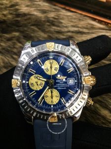 Đồng hồ Breitling Chronomat Evolution B13356 (lướt)