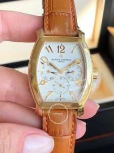 Đồng hồ Vacheron Constantin Malte Tonneau Royal Eagle Gold 42008/000J (lướt)