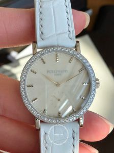 Đồng hồ Patek Philippe Calatrava White Gold & Diamonds 7120G-001 (lướt)