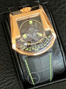 Đồng hồ Urwerk UR-202 RG Rose Gold UR-202 RG (lướt)