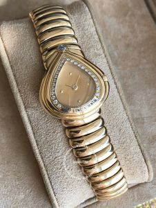 Đồng hồ Vacheron Constantin Teardrop Form Yellow Gold Ladies 27609 (lướt)