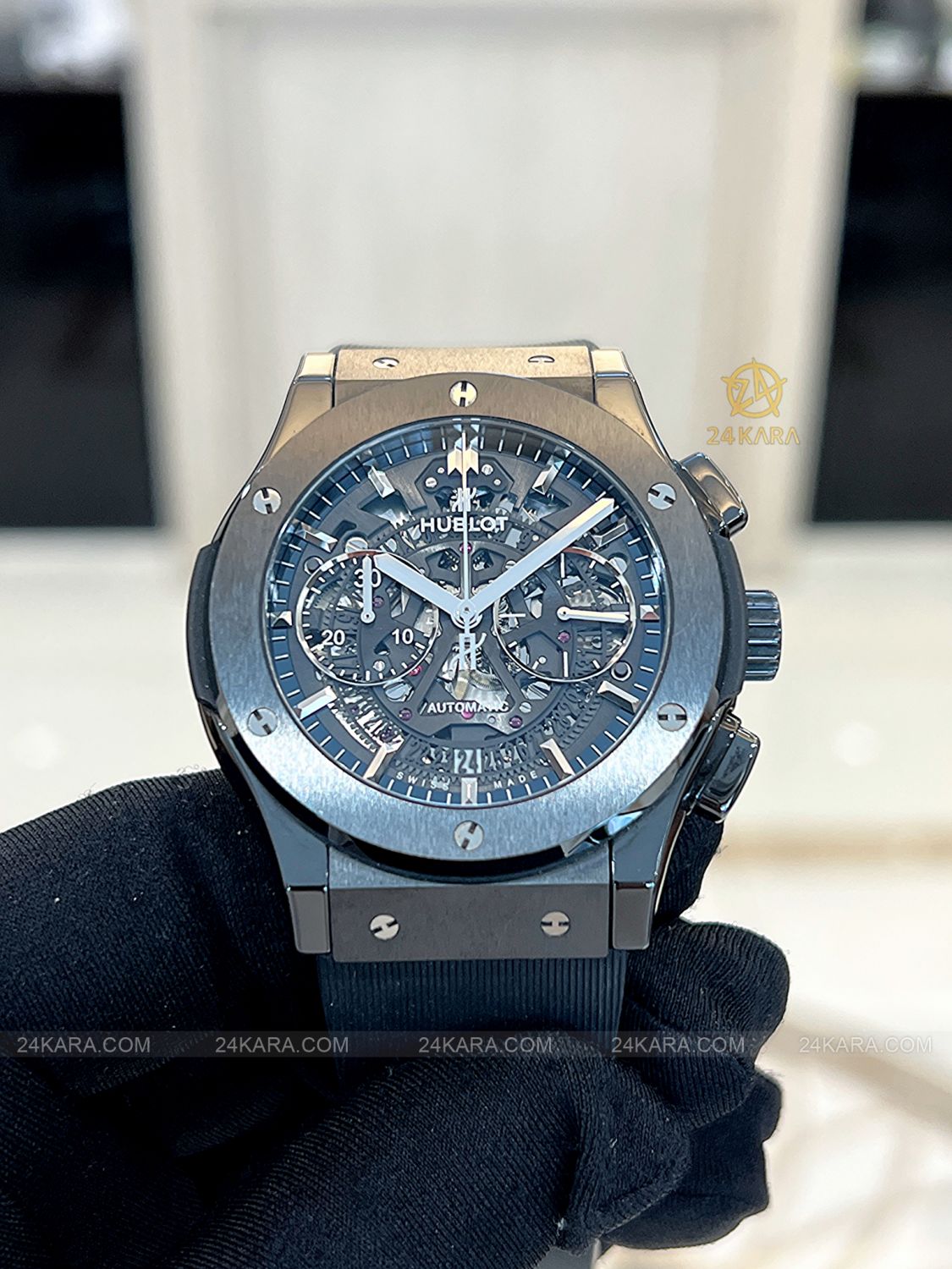 Đồng hồ Hublot Classic Fusion Aerofusion Black Magic 45 mm 525.CM.0170.RX Gốm Đen Skeleton Ceramic - Lướt