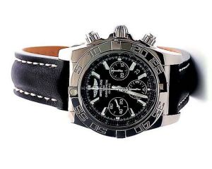 Đồng hồ Breitling Blackbird A44359  Chronograph