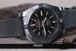 Đồng hồ Breitling Avenger Blackbird Black Titanium V17310 (lướt)